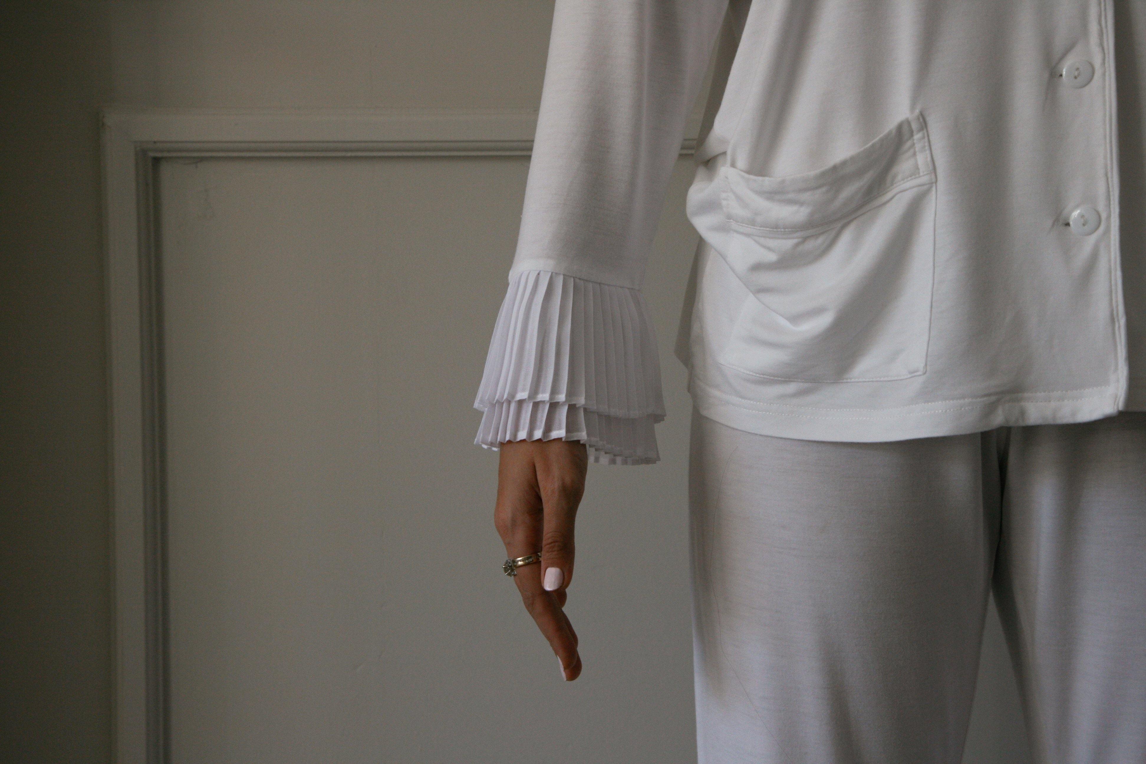 The Duchess Sleep Set in Pearl Oyster - Byeditstudio