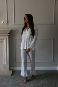 The Duchess Sleep Set in Pearl Oyster - Byeditstudio